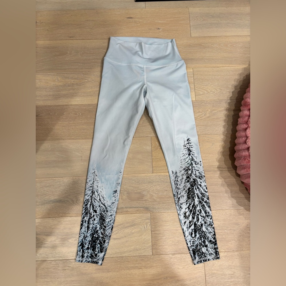ALO Yoga Light Blue Leggings with Black Winter Tree Print